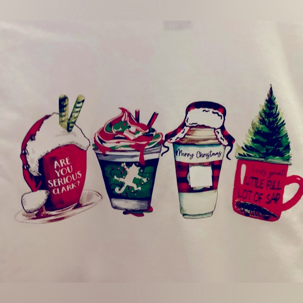 Everyone loves a tee shirt Christmas Vacation tee quotes